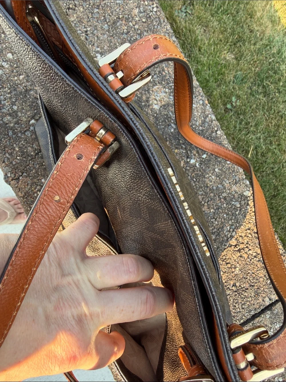 Michael Kors Bedford large pocket tote